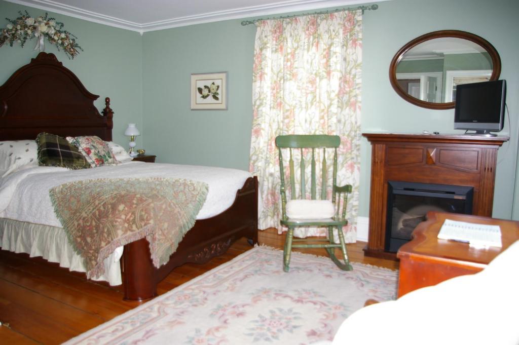 Royal Manor Bed & Breakfast Ниагара-он-те-Лейк Номер фото